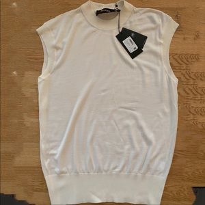 Hugo boss sleeveless knit shirt